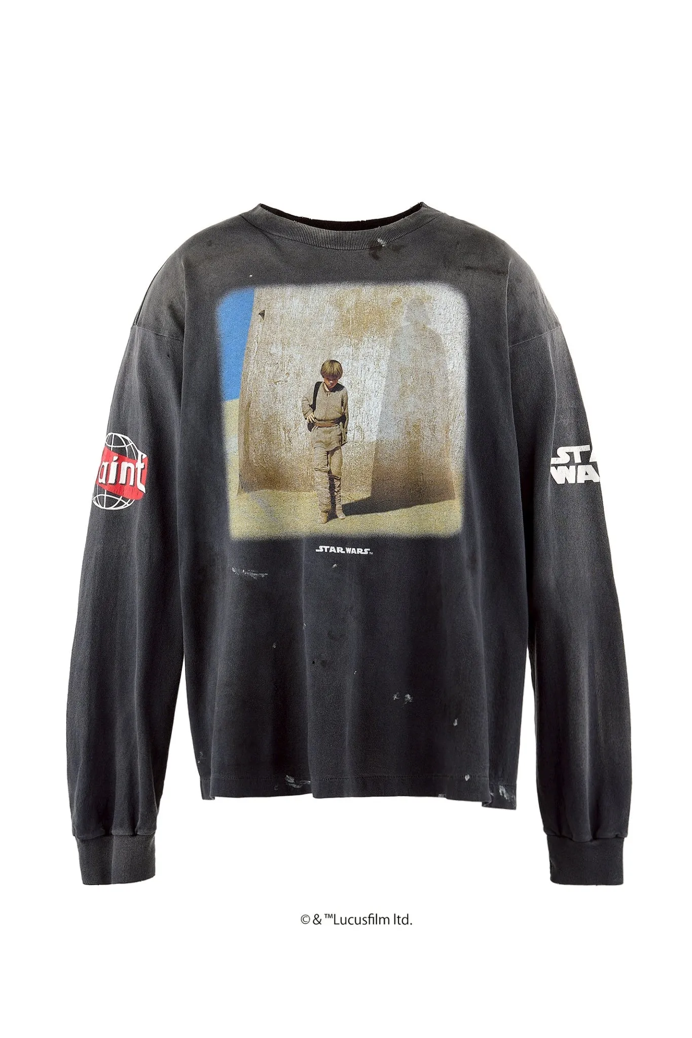 SAINT Mxxxxxx × STAR WARS SW_LS TEE /DARTHVADER/BLK Star Wars co-branded model Darth Vader/Anakin Skywalker distressed long sleeves washed black S-XL The print comes from "Anakin Skywalker" in "STAR WARS Episode I/The Phantom Menace" The impressive poster visual and the design of "Darth Vader" printed on the back The entire garment is hand-processed with dirt, washed with water, and printed with a distressed feel, which perfectly interprets the artistic specialty of NEW VINTAGE. In addition, the original co-branded main mark/wash mark/little angel anti-counterfeiting mark can be customized. It can be said that every detail of ZP is perfectly reproduced.